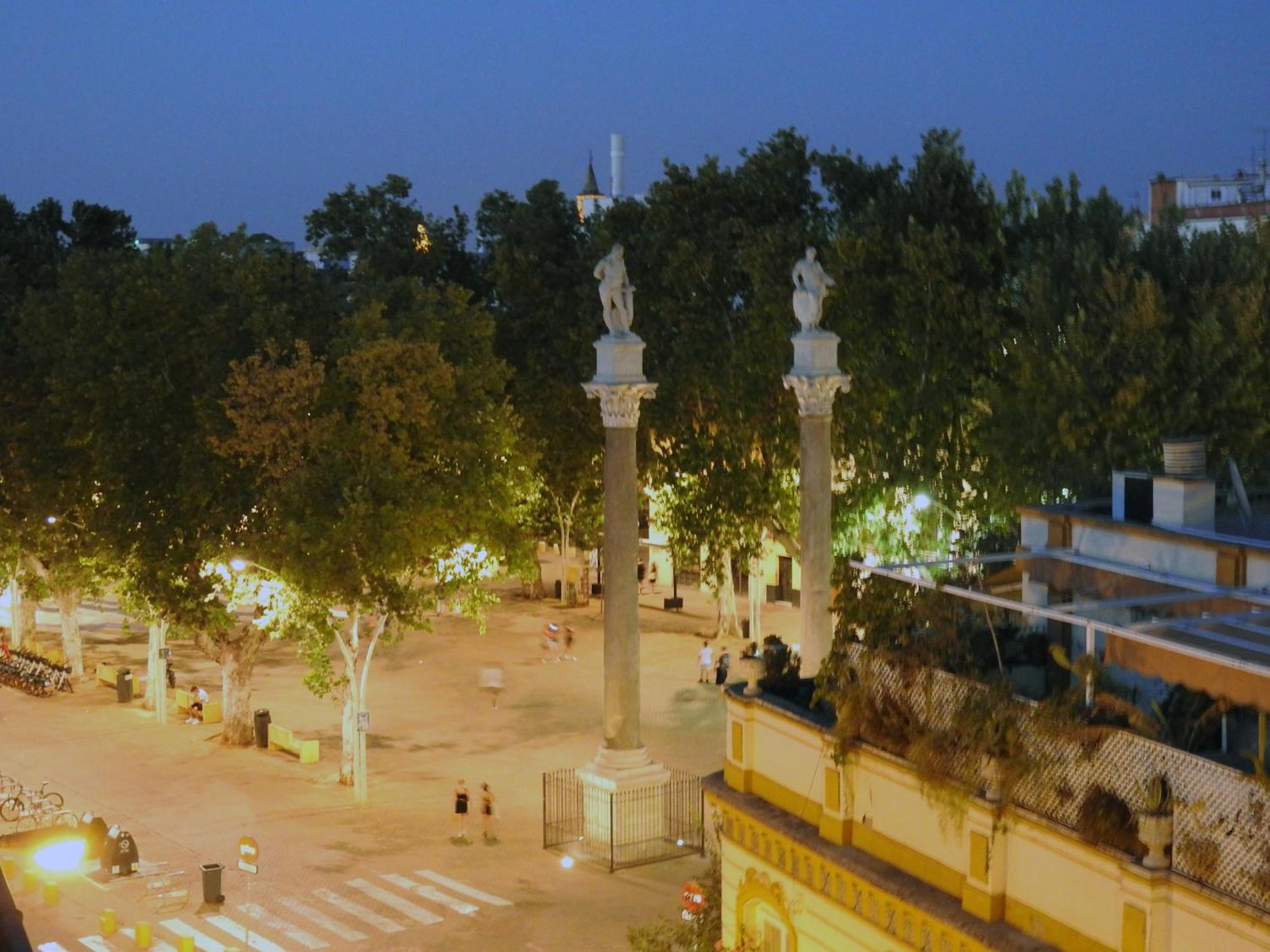 Apartamento En Sevilla Centro Con Vistas A La Plaza Alameda De Hercules - Hasta 7 Personas Extérieur photo